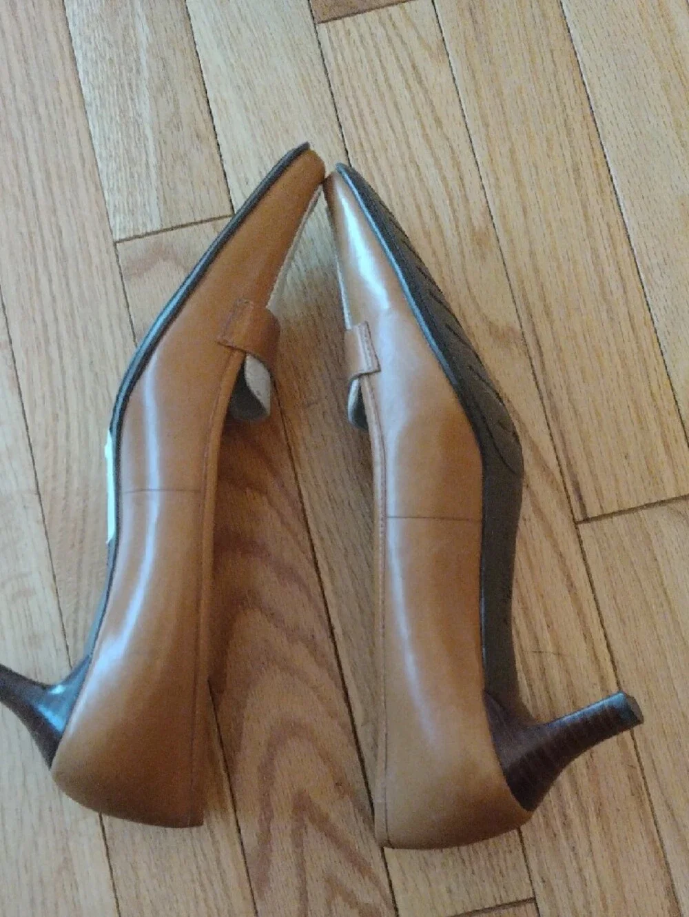 Anne Klein 
